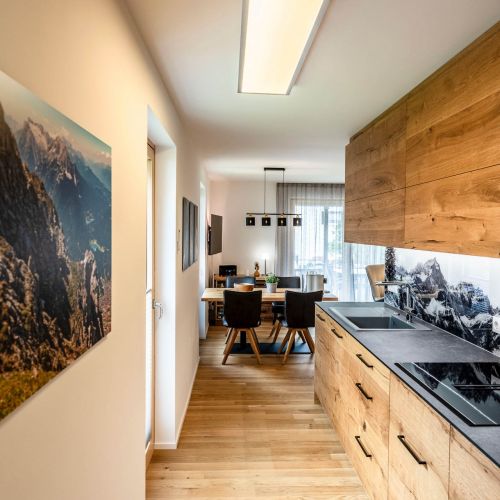 Kitchentowardsthediningarea